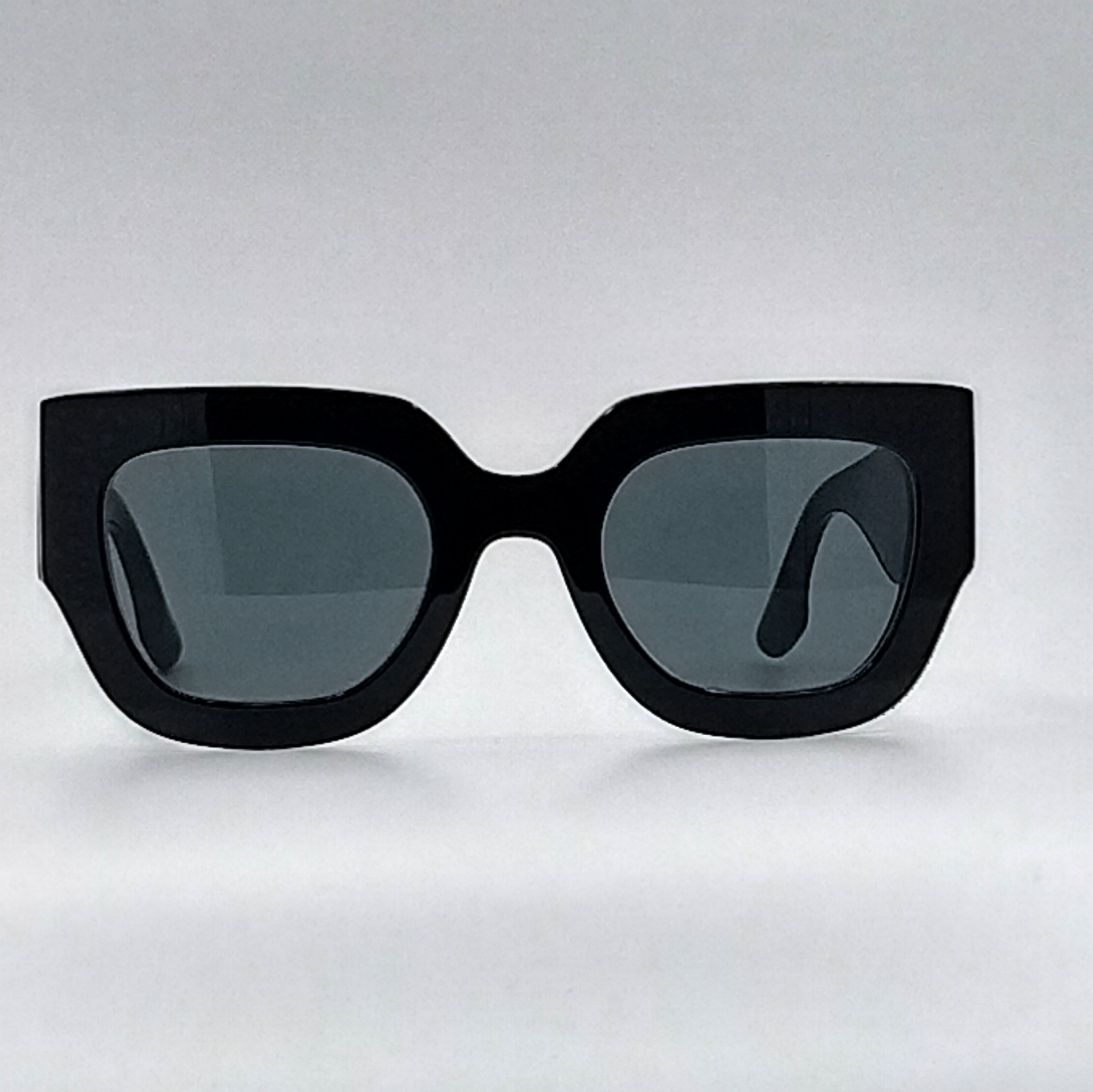 606S